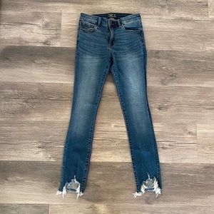 Mid-rise Super Skinny Ankle Jeans
